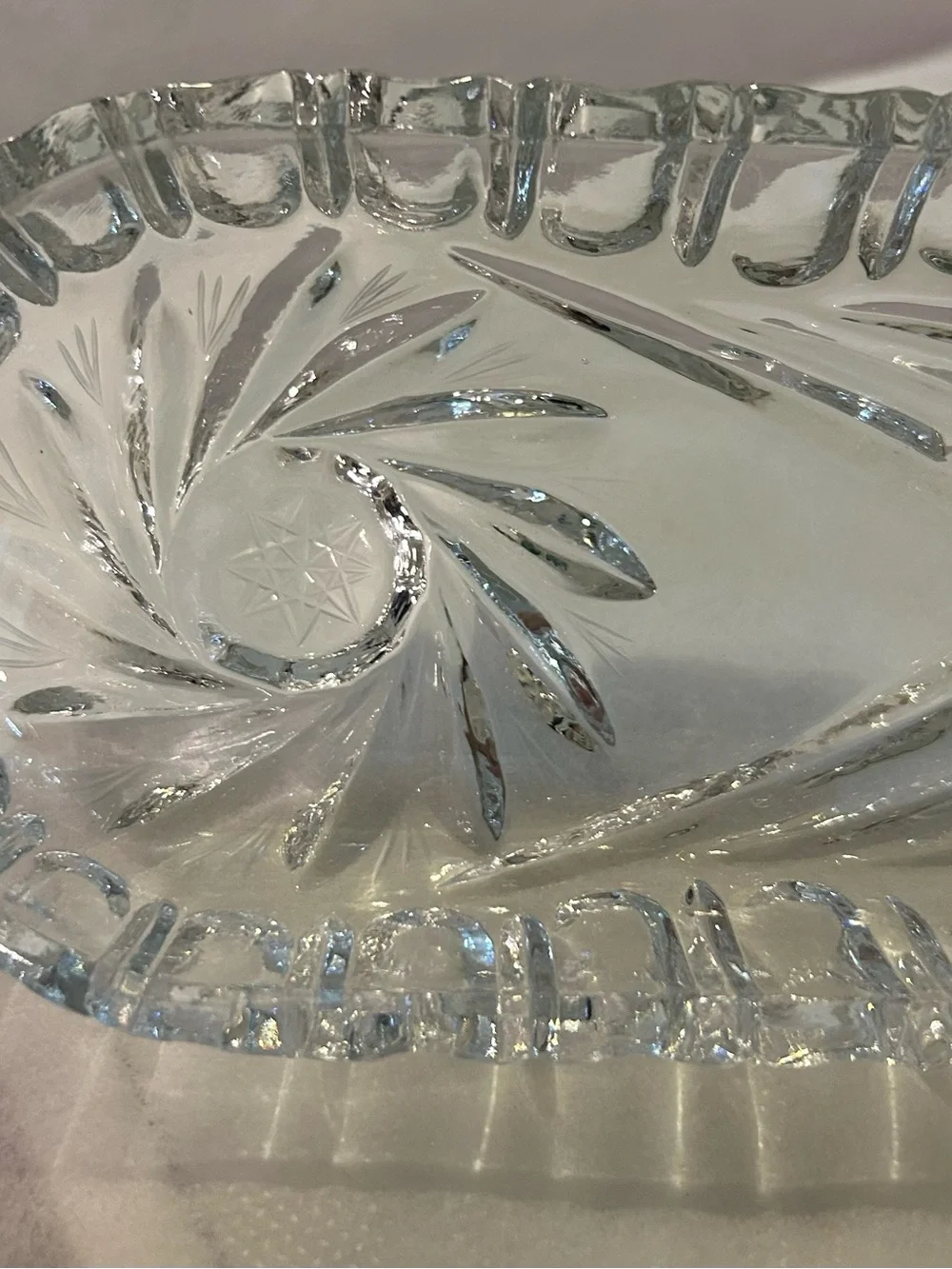 Vintage Starburst/Star of David Design Cut Clear Glass 9” Oblong Serving Dish